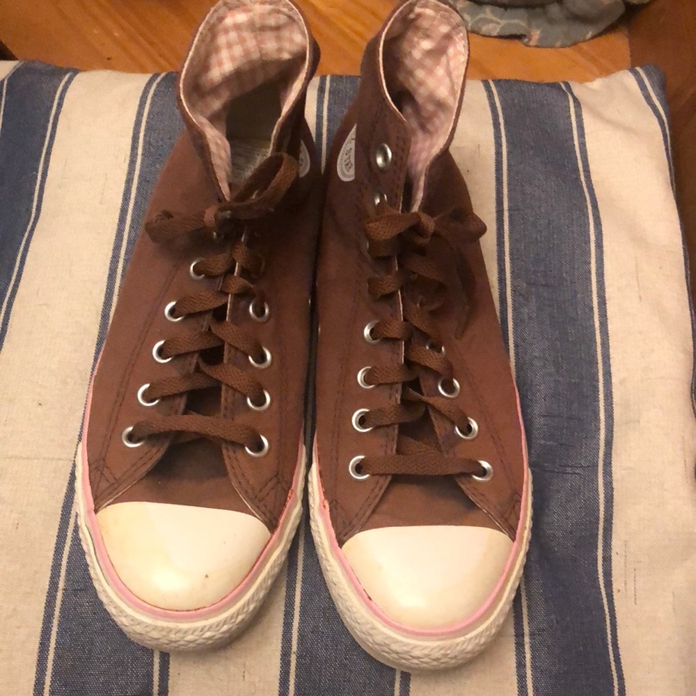 Brown and pink converse hi top sneakers